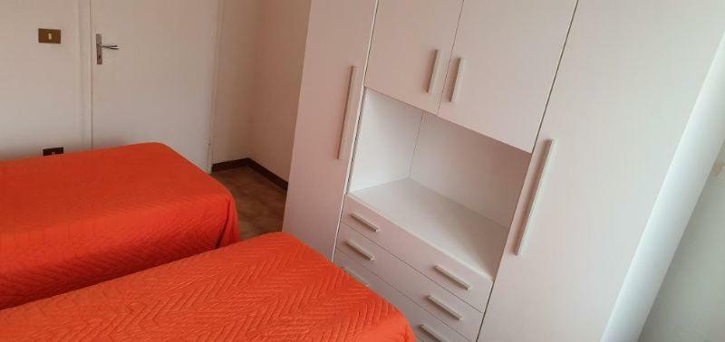 Casa Guastuglia Apartment กุบบีโอ ภายนอก รูปภาพ